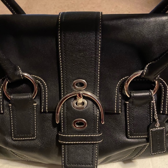 Coach leather shoulder bag - Picture 2 of 5